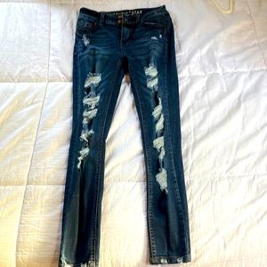 Womens mid-rise skinny jeans